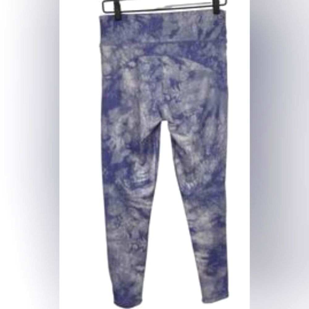 YMI Blue and White Tie-Dye Leggings Size Large New